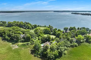 1070 Ferndale Rd W, Wayzata, MN 55391 - Photo 128