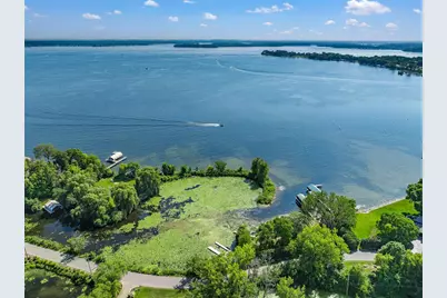 1070 Ferndale Road W, Wayzata, MN 55391 - Photo 132