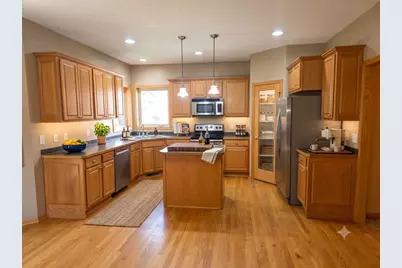 1017 Provence Lane, Belle Plaine, MN 56011 - Photo 4