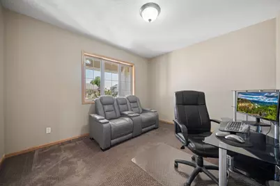 1017 Provence Lane, Belle Plaine, MN 56011 - Photo 12