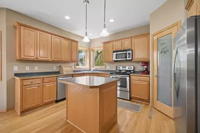 1017 Provence Lane, Belle Plaine, MN 56011 - Photo 6