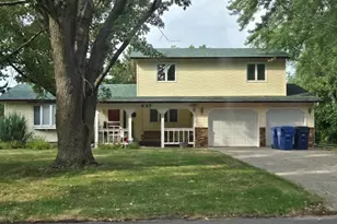 937 Spruce Dr, Saint Cloud, MN 56303 - Photo 1