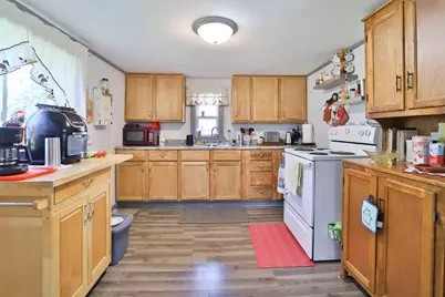 515 SW 2nd Street SW, Staples, MN 56479 - Photo 2
