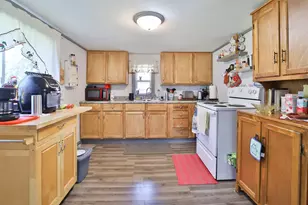 515 SW 2nd Street SW, Staples, MN 56479 - Photo 2