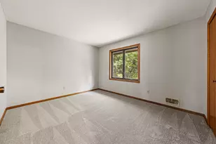 14613 Carriage Ln, Burnsville, MN 55306 - Photo 36