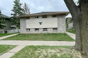 616 Ivy Ave E, Saint Paul, MN 55101 - Photo 1