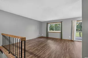 7205 Pontiac Cir, Chanhassen, MN 55317 - Photo 6