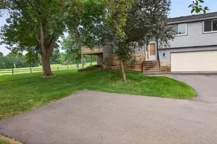 7205 Pontiac Cir, Chanhassen, MN 55317 - Photo 1