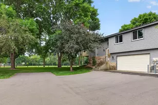 7205 Pontiac Cir, Chanhassen, MN 55317 - Photo 1