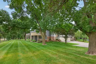 7205 Pontiac Cir, Chanhassen, MN 55317 - Photo 24