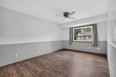 7205 Pontiac Circle, Chanhassen, MN 55317 - Photo 14