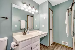 7205 Pontiac Cir, Chanhassen, MN 55317 - Photo 14