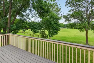7205 Pontiac Cir, Chanhassen, MN 55317 - Photo 2