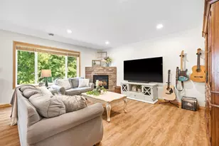 26505 Pond Ct, Elko New Market, MN 55020 - Photo 6