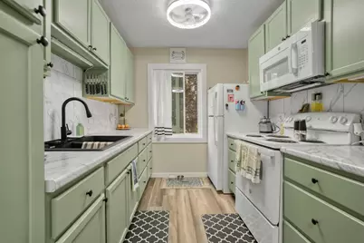 535 19th Street NW #28, Rochester, MN 55901 - Photo 2
