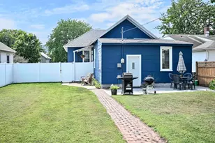 410 E King St, Winona, MN 55987 - Photo 22