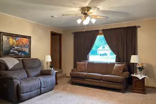 302 4th St S, Princeton, MN 55371 - Photo 12