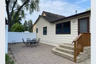 302 4th Street S, Princeton, MN 55371 - Photo 2