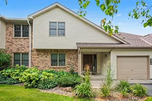 4213 Oakmede Ln, White Bear Lake, MN 55110 - Photo 2