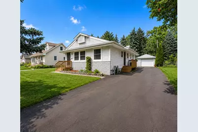1123 43 1/2 Avenue NE, Columbia Heights, MN 55421 - Photo 2