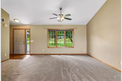 1118 W State Street, Belle Plaine, MN 56011 - Photo 10