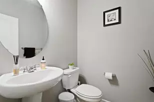 4040 Zircon Ln N, Plymouth, MN 55446 - Photo 10