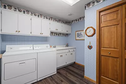 232 Wildflower Court, Vadnais Heights, MN 55127 - Photo 20