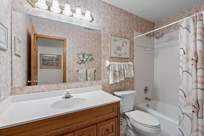 232 Wildflower Court, Vadnais Heights, MN 55127 - Photo 28