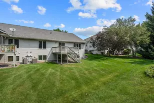 232 Wildflower Ct, Vadnais Heights, MN 55127 - Photo 36