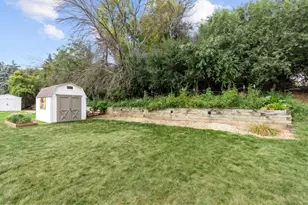 8632 Seasons Ct, Woodbury, MN 55125 - Photo 34