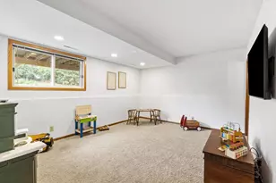 8632 Seasons Ct, Woodbury, MN 55125 - Photo 24