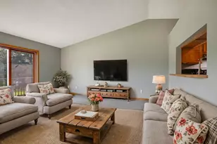 11139 Edgewood Cir N, Champlin, MN 55316 - Photo 4
