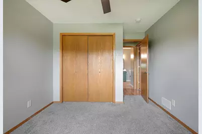 11139 Edgewood Circle N, Champlin, MN 55316 - Photo 32