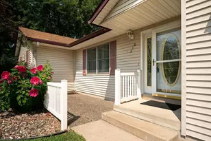 310 Haralson Ln, La Crescent, MN 55947 - Photo 24