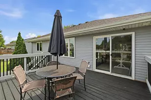 653 Grayhawk Dr, Mankato, MN 56001 - Photo 4