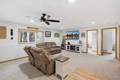653 Grayhawk Dr, Mankato, MN 56001 - Photo 22