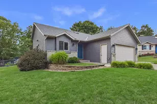1104 Summit Way, Sauk Rapids, MN 56379 - Photo 1