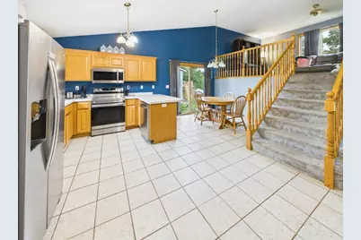1104 Summit Way, Sauk Rapids, MN 56379 - Photo 6