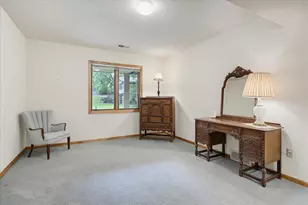 1900 Victoria Rd S, Mendota Heights, MN 55118 - Photo 30