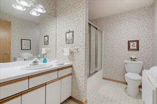 1900 Victoria Rd S, Mendota Heights, MN 55118 - Photo 32