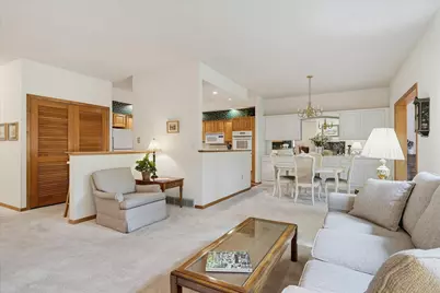 1900 Victoria Road S #J, Mendota Heights, MN 55118 - Photo 16