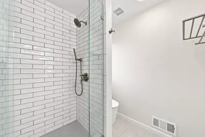 2224 Manuela Drive, Chaska, MN 55318 - Photo 38