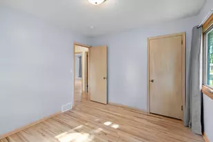 9119 Bloomington Ave, Bloomington, MN 55425 - Photo 12