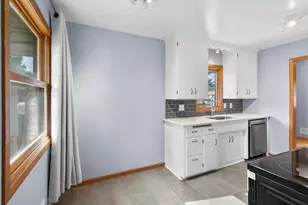9119 Bloomington Ave, Bloomington, MN 55425 - Photo 8