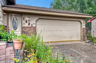 1501 131st Ln NE, Blaine, MN 55449 - Photo 4