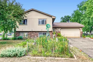 1501 131st Ln NE, Blaine, MN 55449 - Photo 2