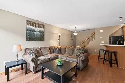 2210 Ranchview Lane N #127, Plymouth, MN 55447 - Photo 4