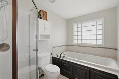 924 Maple Street W, Stillwater, MN 55082 - Photo 18