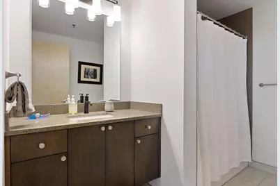 1240 S 2nd Street #1305, Minneapolis, MN 55415 - Photo 12