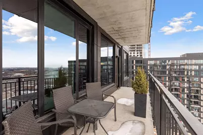 1240 S 2nd Street #1305, Minneapolis, MN 55415 - Photo 14